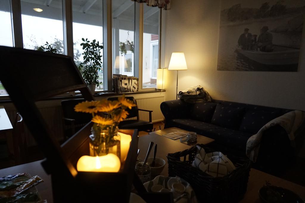 Kristinebergs Bed & Breakfast Mora Exterior photo